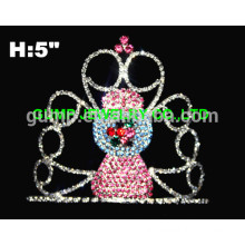 beauty pageant crown